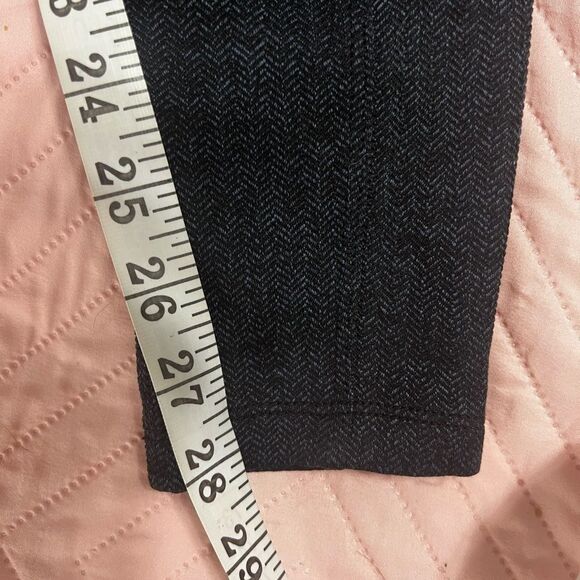 Athleta Herringbone High Waist Leggings Dark Blue
Color Size Small - Picture 4 of 8
